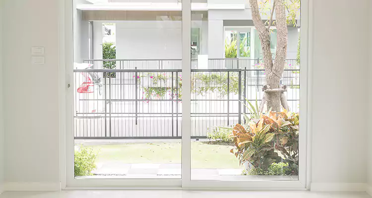 Balcony Screen Door Repair in Three Lakes, FL