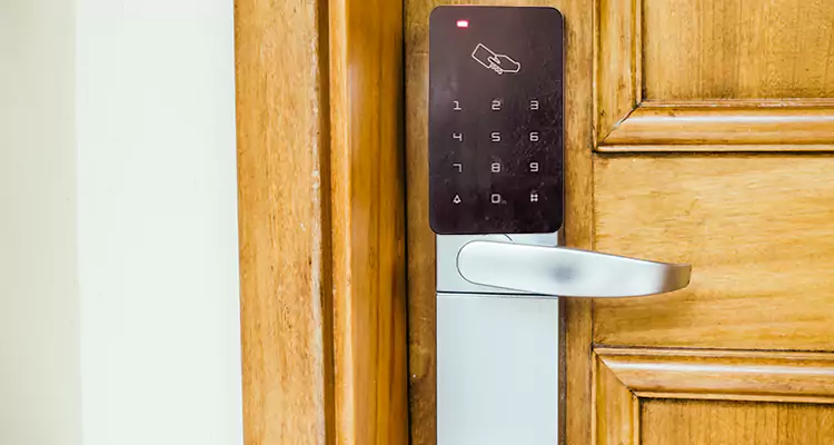 Keyless Hotel Door Locks Repair in Three Lakes, FL