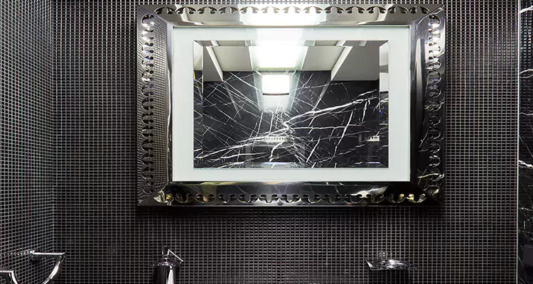 One Way Glass Repair in Three Lakes, FL