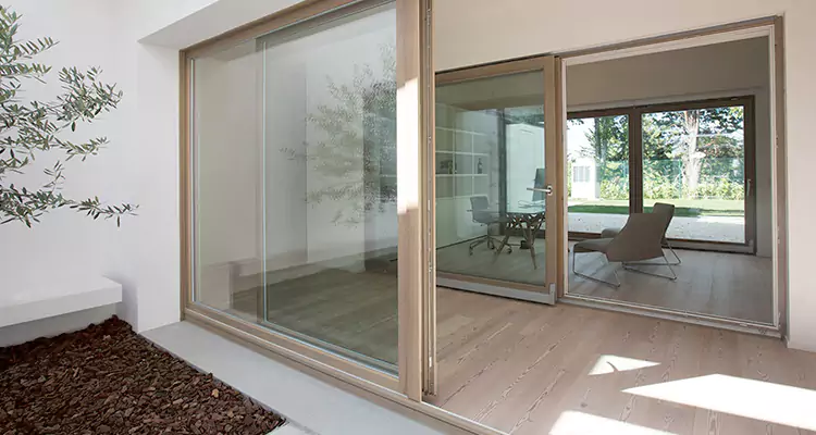 Sliding Screen Door Bottom Track Replacement in Three Lakes, FL